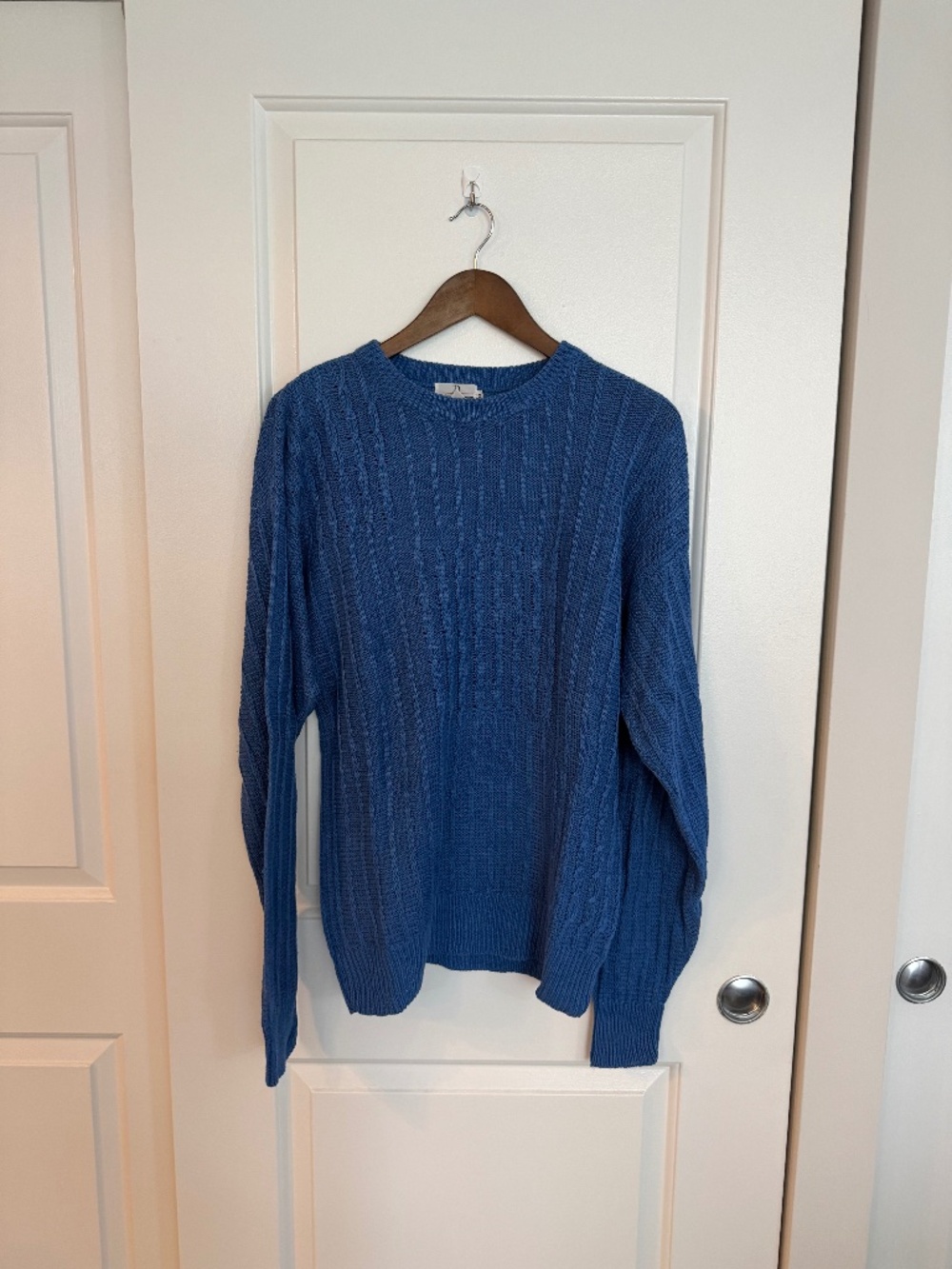 Vintage Neiman-Marcus 100% Linen Cable Knit Sweater Medium Blue Hong Kong